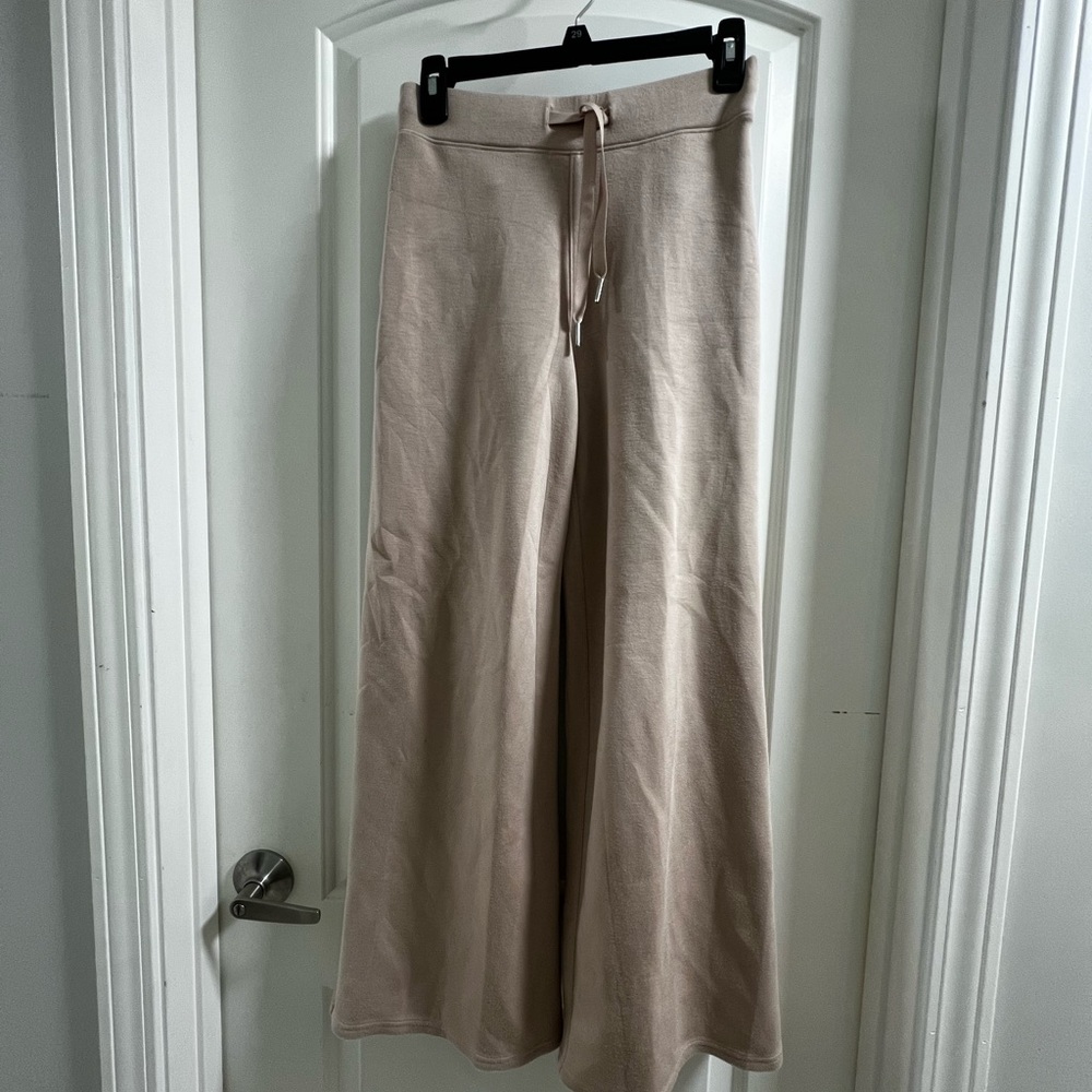 Spanx Air Essentials Wide-Leg Beige Pants